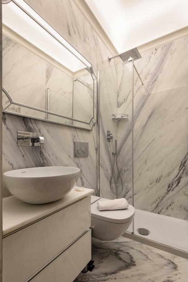 Vivaldi Luxury Suites Флоренция Екстериор снимка